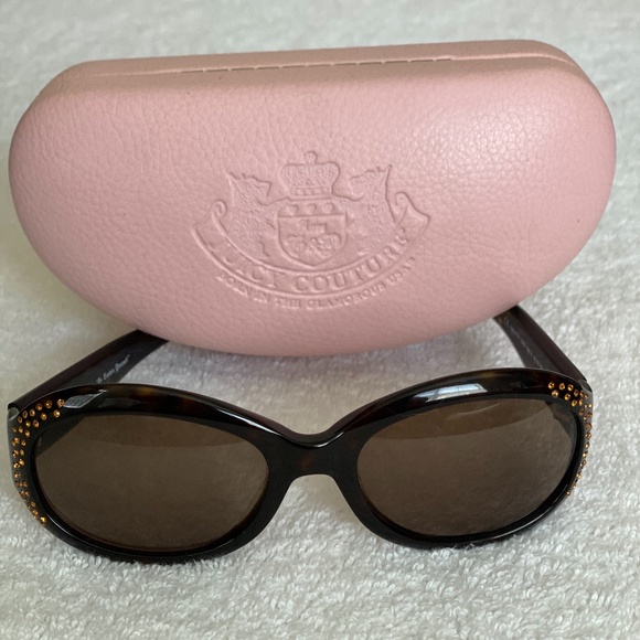 Juicy Couture designer sunglasses with case main image 4